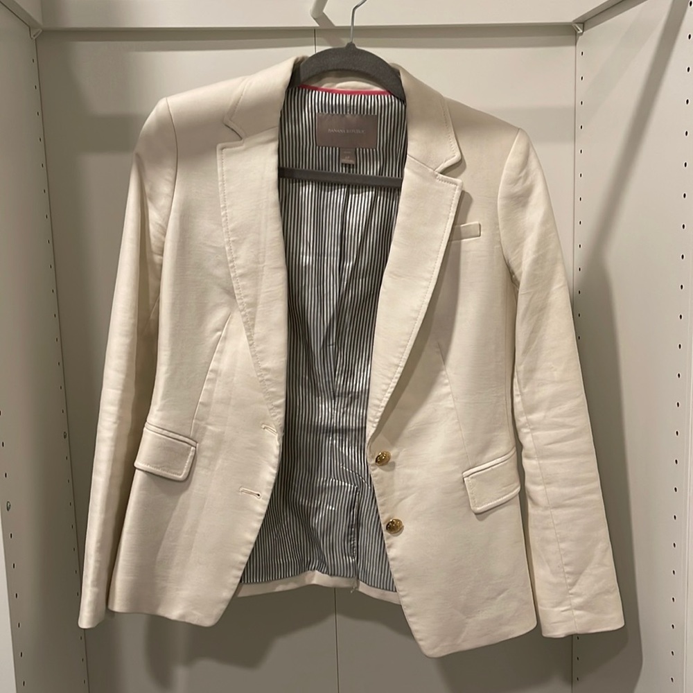 Banana Republic ivory blazer size 6p